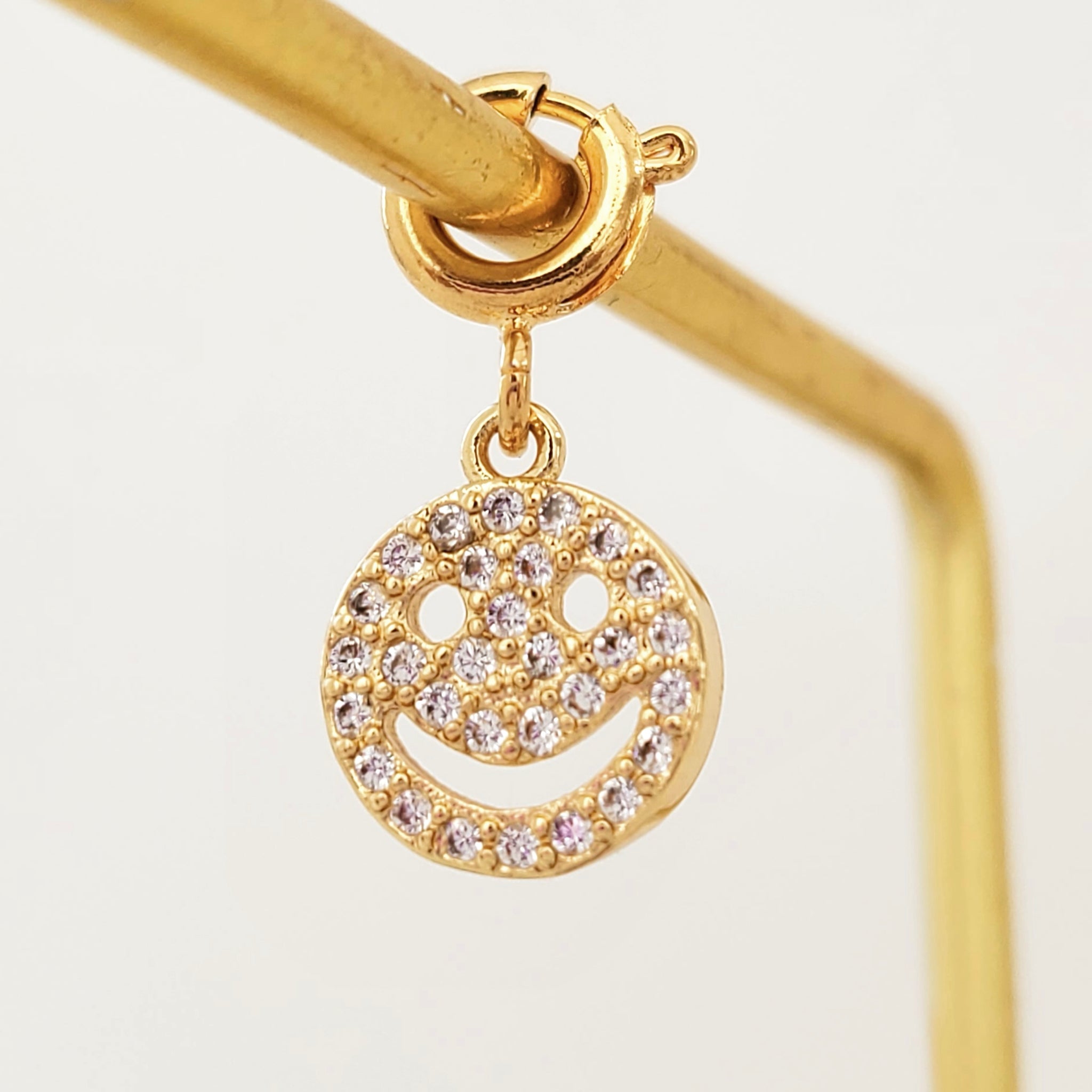 Charm Gold Smiley 2